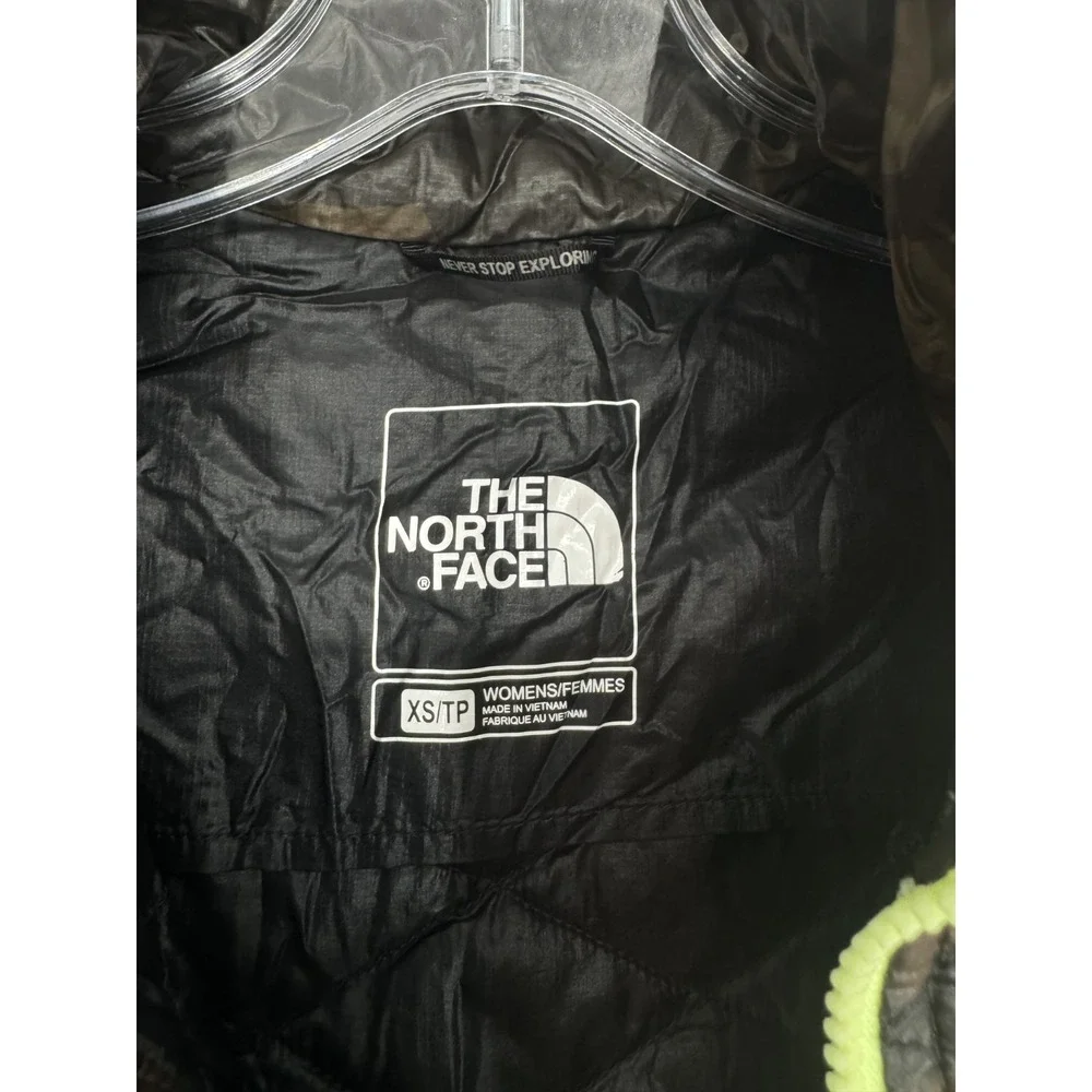The North Face Thermoball Vest Womens XS Puffer Camo Quilted Insulated Full Zip